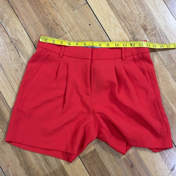 J CREW Pleated Crepe Short Size 0 City Fit Red - Picture 6 of 8